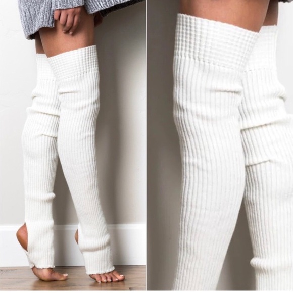 LAST PAIR: Women’s ultra comfy snuggle up long over the knee stirrup leg warmers - Picture 2 of 2